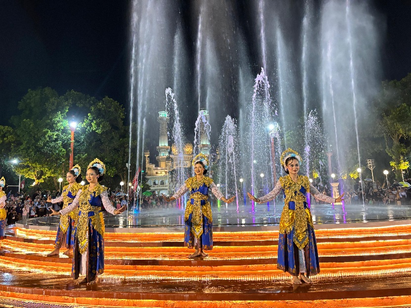 Dry Fountain Alun-Alun Tersumbat dan Bau Pesing, DLH Lakukan Evaluasi