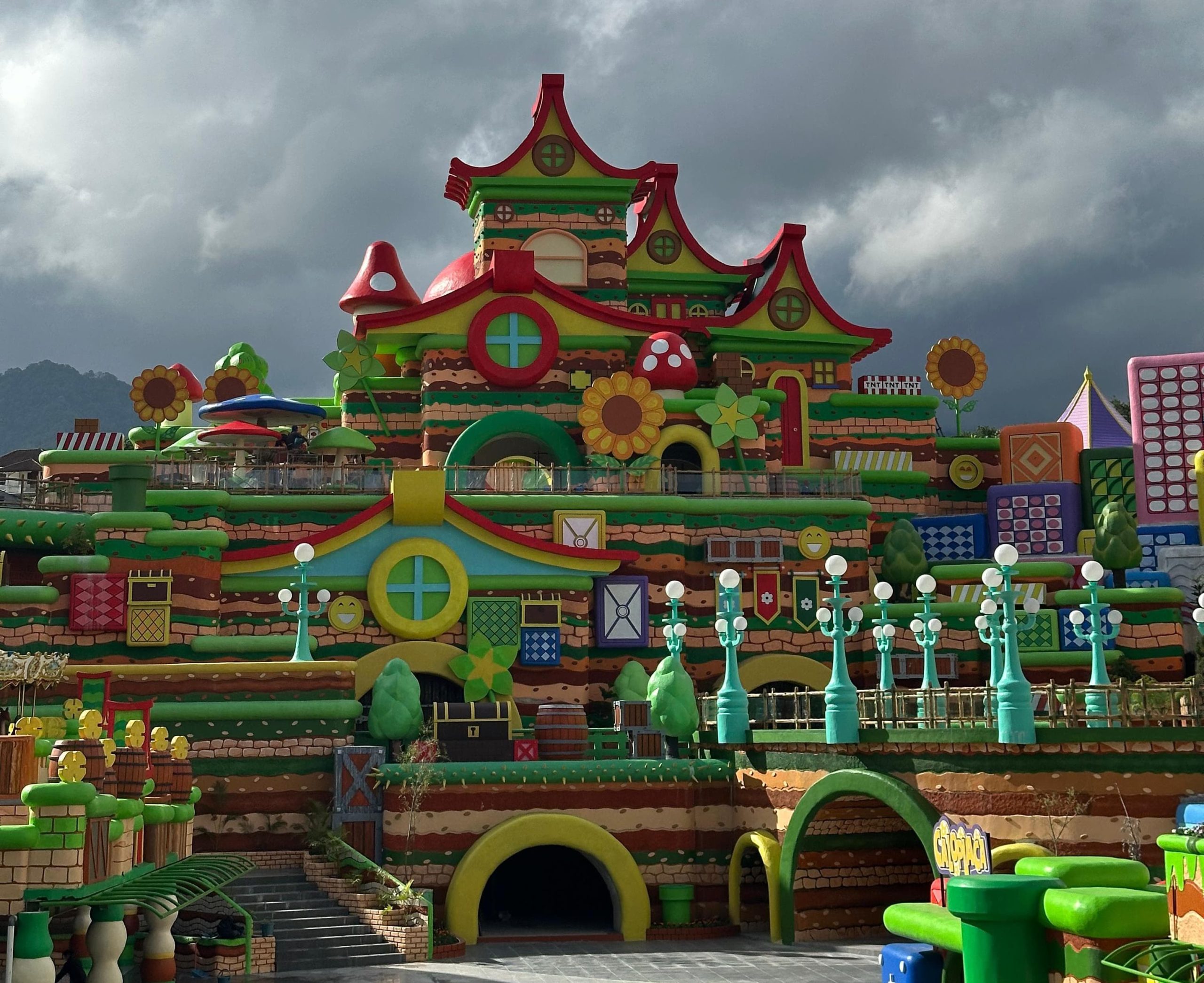 Negeri Jamur Raksasa di Lereng Arjuna, Mikutopia Buka Gerbang Fantasi Sambut Lebaran