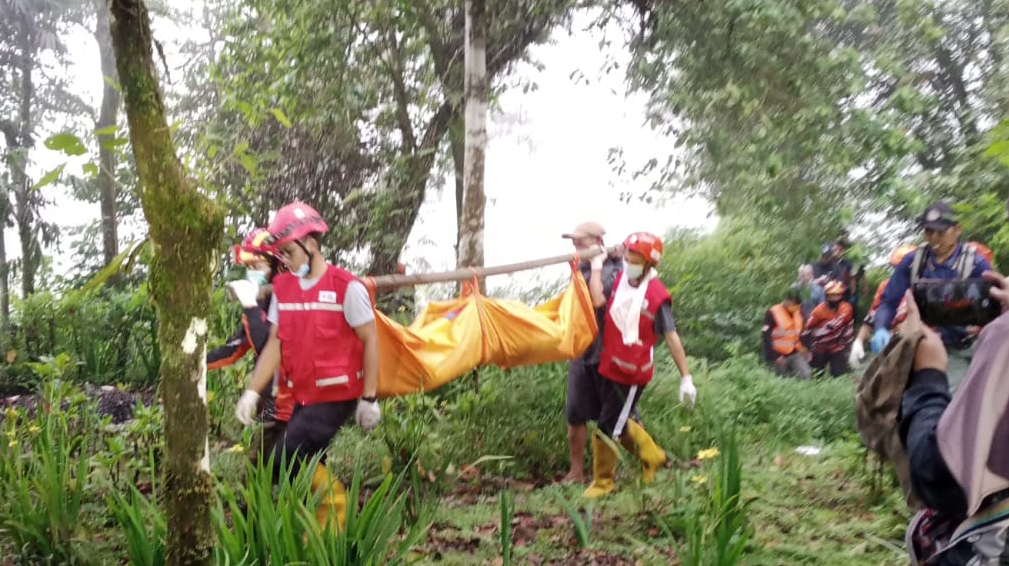 Diduga Nekat Akhiri Hidup, Pria 24 Tahun Ditemukan Tewas di Dasar Sungai