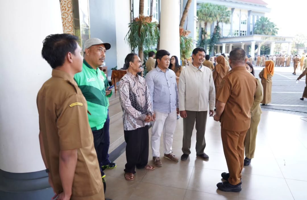 Siapkan Jaring Pengaman Sosial Lindungi Pekerja Rentan di Sektor Informal