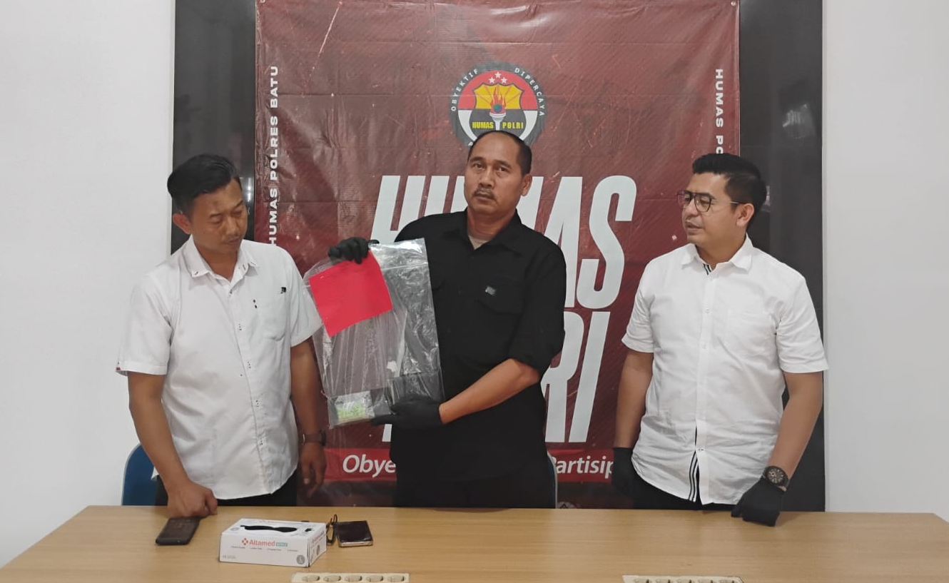 Ringkus Pengedar Pil Ekstasi, Polisi Buru Pemasok Utama