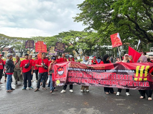 Pelaksanaan hari buruh internasional
